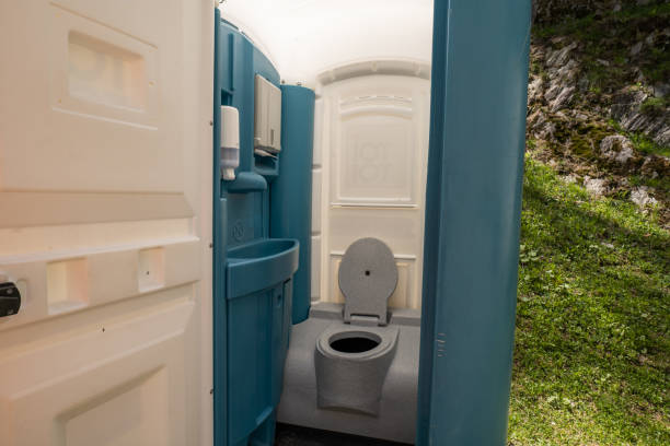 Best High-end porta potty rental  in Kent, WA